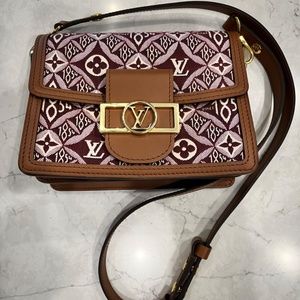 Louis Vuitton purse